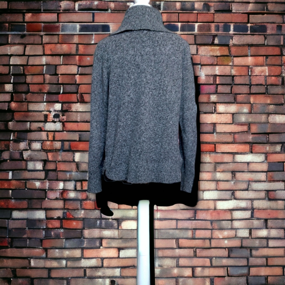 Tahari Charcoal Heather Sweater - Picture 2 of 8